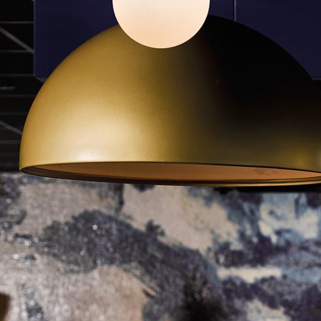 Let magic happen @bluespoonamsterdam. Leave it up to our resident Mad Hatters 🎩
#WhenInAndaz #AndazAmsterdam #BluespoonAmsterdam bit.ly/2UEAAbz