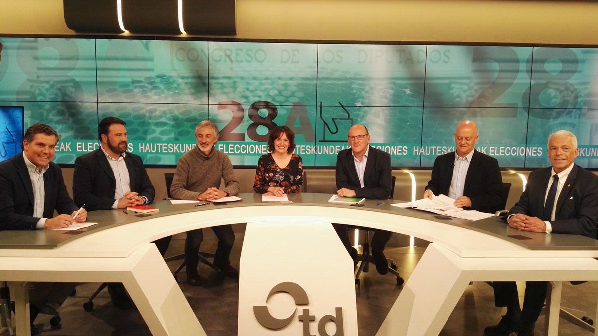 Los cándidatos al Congreso por Gipuzkoa debaten sobre los proyectos que afectan a nuestro territorio. Ahora en @teledonosti