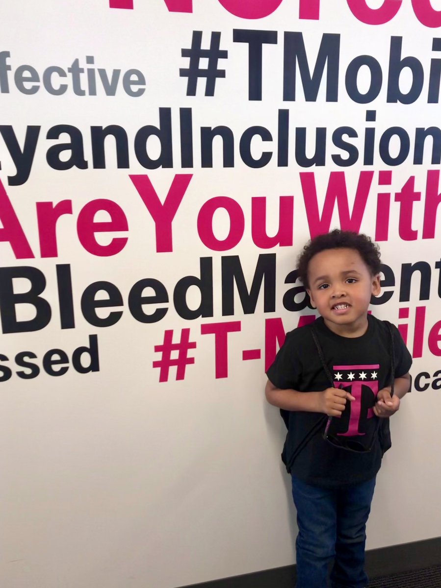 CHI_KarinaP's tweet image. #ChicagoChapter never disappoints - their 2nd #BYKTWD was amazing. Jordy and everyone else had so much fun. Thanks to everyone who supported and special thanks to @MichelleVega2 @stacieporosky and @eldimski67 for all their hard work to bring this to life! #MobilizeForPerspective