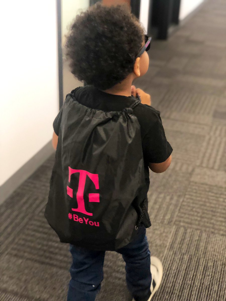 CHI_KarinaP's tweet image. #ChicagoChapter never disappoints - their 2nd #BYKTWD was amazing. Jordy and everyone else had so much fun. Thanks to everyone who supported and special thanks to @MichelleVega2 @stacieporosky and @eldimski67 for all their hard work to bring this to life! #MobilizeForPerspective