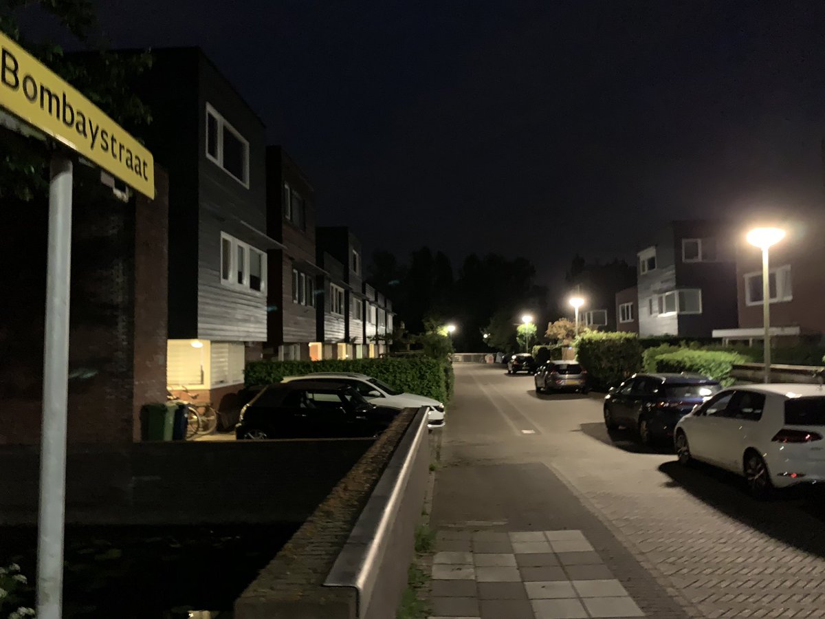 LICHT_MEER's tweet photo. Na de wijk De Boomgaard is nu Het Staatse aan de beurt om de oude verlichting te verlaten voor #duurzame #openbareverlichting in de @gem_ijsselstein. Werkzaamheden worden uitgevoerd in opdracht van @CityTec https://t.co/hEn5WNlrKy