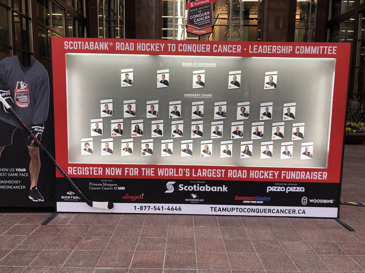 BWMacKay91's tweet photo. Downtown for the @HATCHglobal #WorkingTogetherSafely global safety forum but came across the @RoadHockey billboard at @scotiabank plaza. #gameon! https://t.co/ufmz2R2kVM