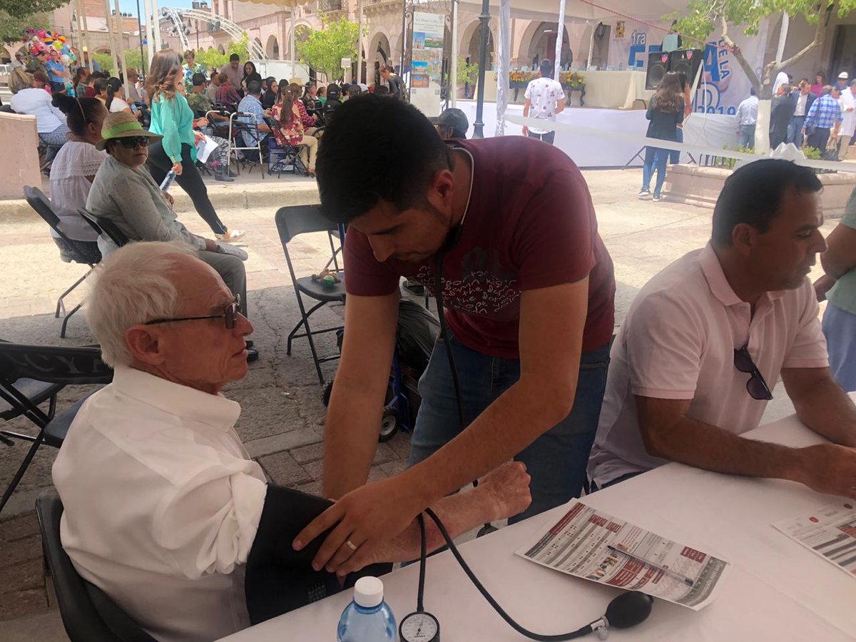 La Feria brindó atención médica gratuita a más de 1,200 personas.