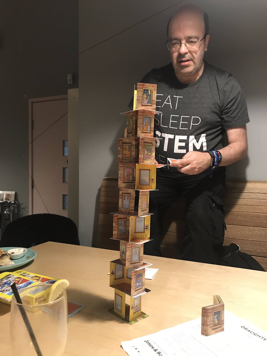 MrsN_Pedagogy's tweet image. A fabulous evening of gaming with @teknoteacher @duck_star @ukgrossman #exabits @ExaFoundation Thanks to all involved 🧩🐍🎲♟♣️💭🃏#computingcommunity #coding