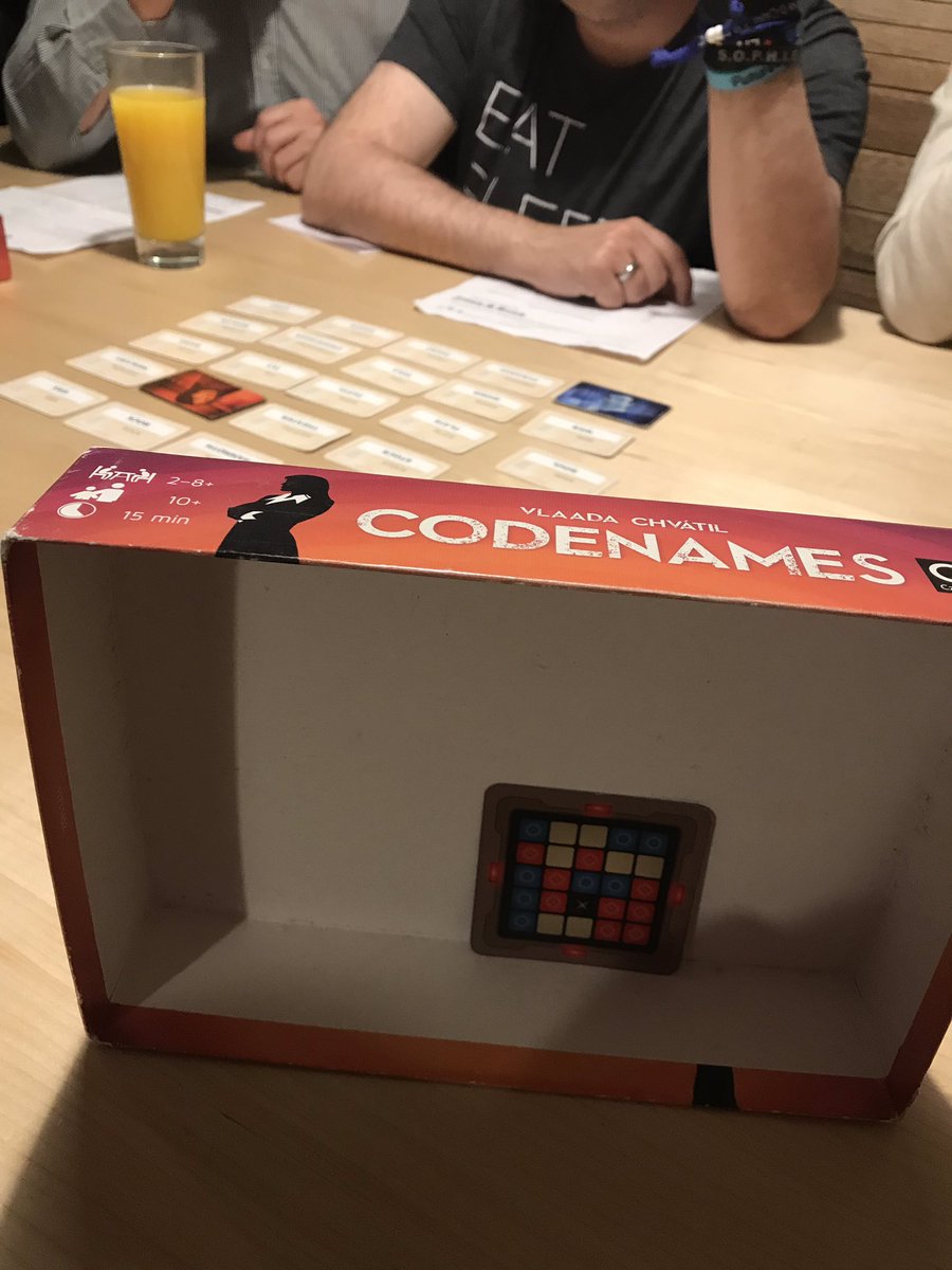 MrsN_Pedagogy's tweet image. A fabulous evening of gaming with @teknoteacher @duck_star @ukgrossman #exabits @ExaFoundation Thanks to all involved 🧩🐍🎲♟♣️💭🃏#computingcommunity #coding