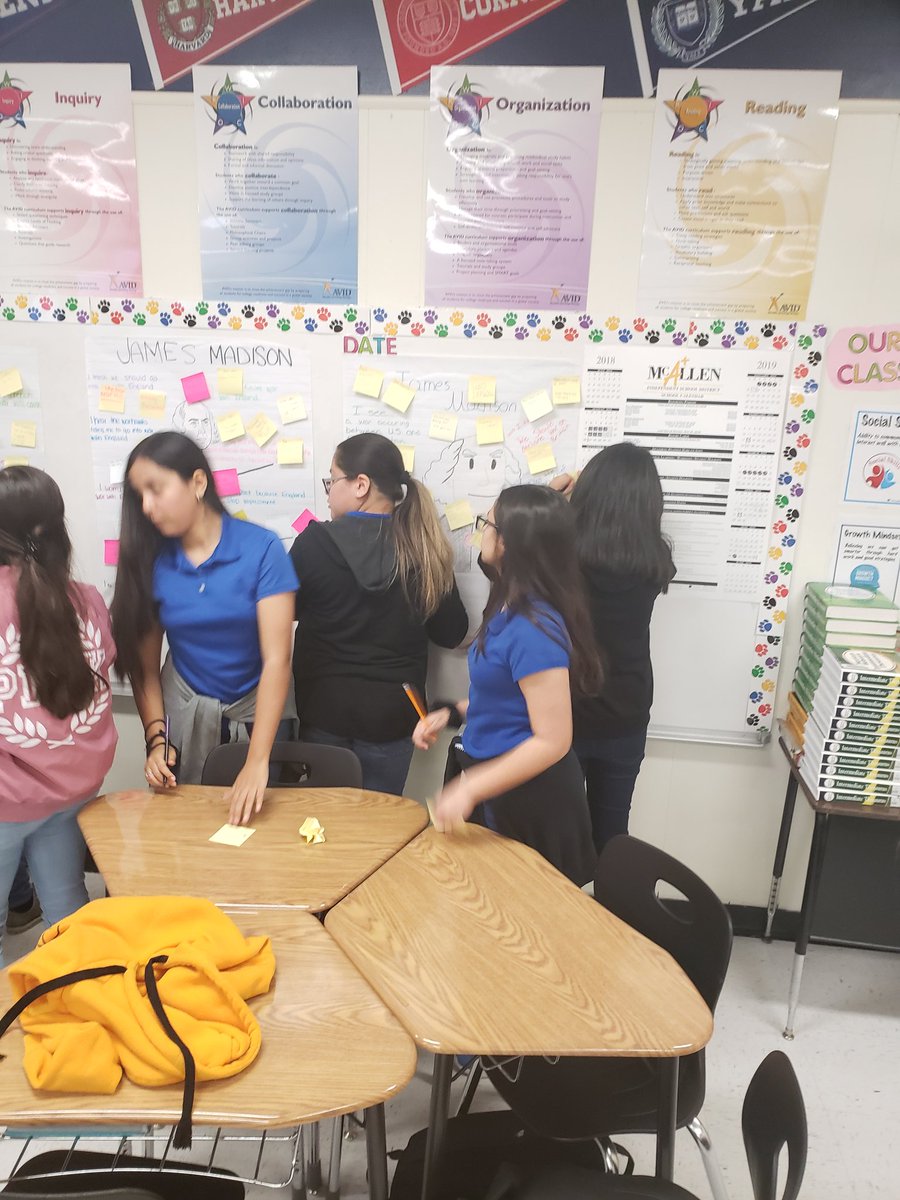 MissDVargas_'s tweet photo. STAAR REVIEW #gallerywalk #socialstudies #uspresidents @MISDSecondarySS @bmsdobies https://t.co/eOPydyJnr9
