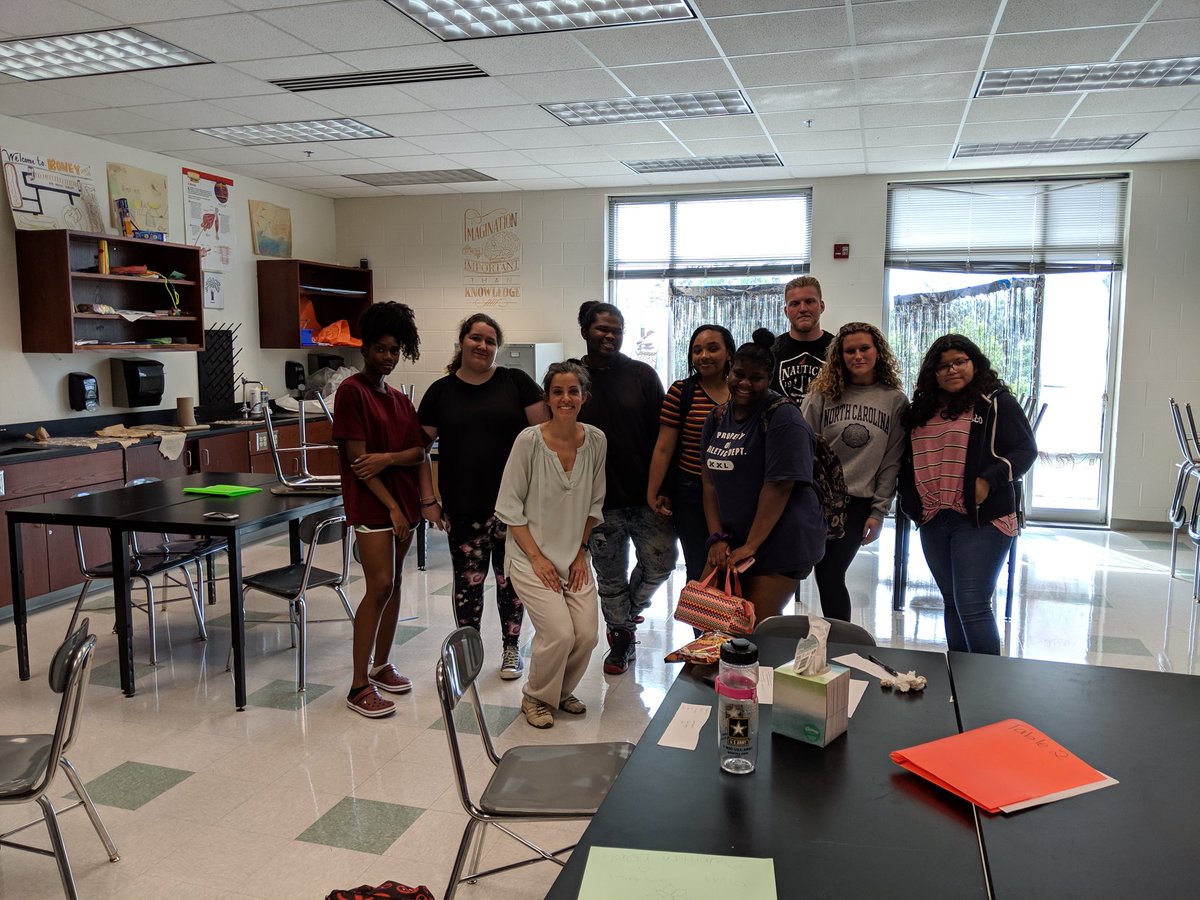 The100thMsBrown's tweet photo. Thank you @RexHealthcare Pilar for coming to talk to KFC about physical therapy and occupational therapy! https://t.co/TBL8S23nHL