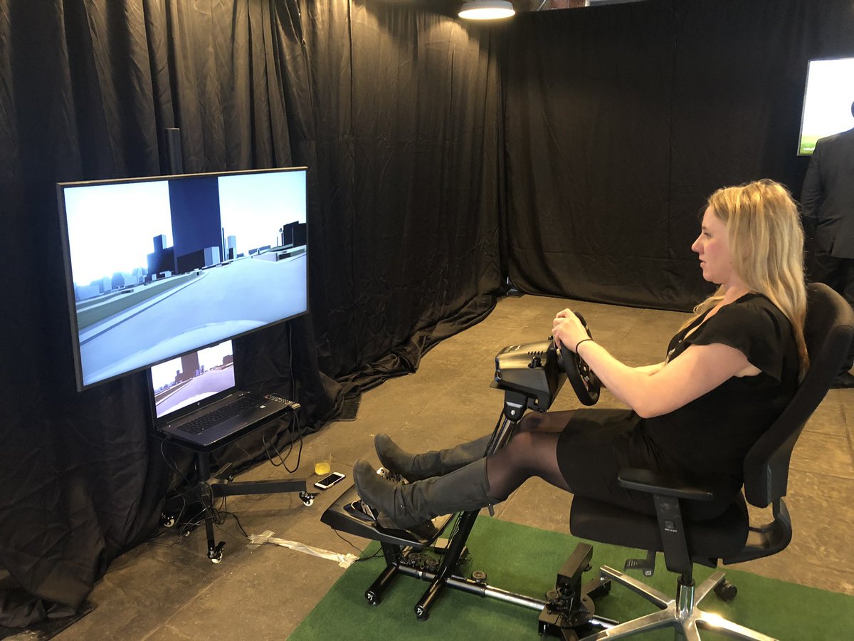 Had a great afternoon showcasing our driving simulation of the LEEDS City Model at the #arupLDF2019. It was a bit of fun but paved the way for some exciting opportunities on our engineering projects.