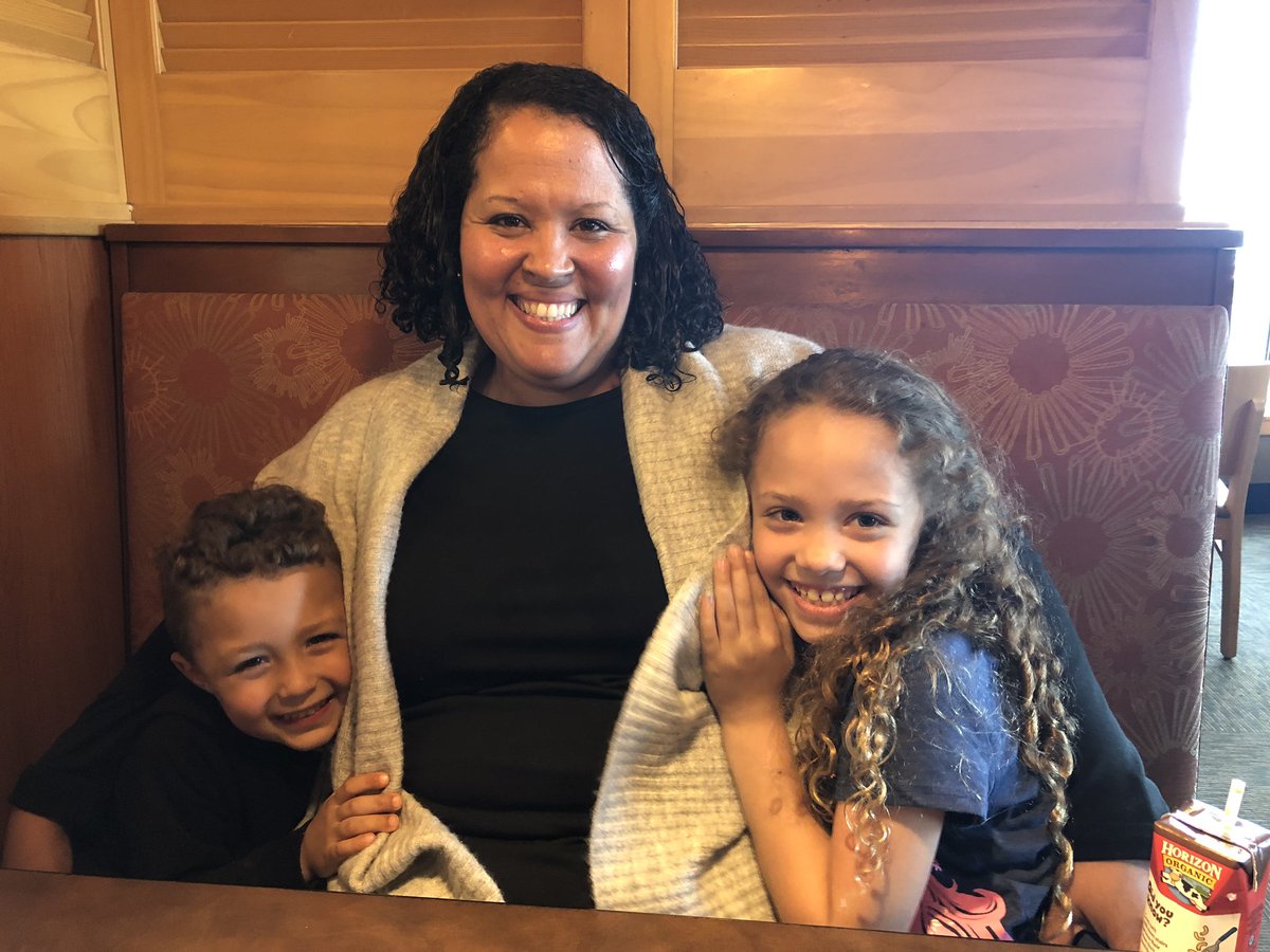 DrBalintfy's tweet photo. Enjoying the Liverpool Elementary Panera Fundraiser with my family.  Come out to the Route 31 Panera restaurant for dinner to support our 6th grade team. 🔶💙🔶 #WeAtLE #LiverpoolLeads #LiverpoolTheFamily https://t.co/bSrylwuSlV