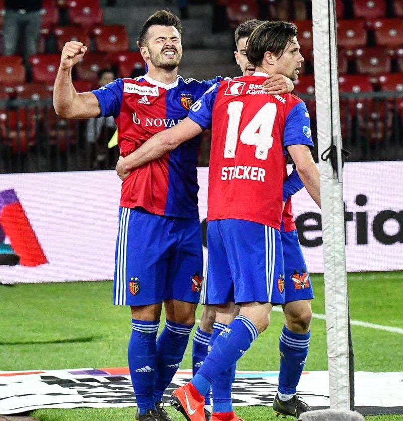 Jaaaa!!! Finalticket gelöst ✔🎉⚽🏆 Wir sehen uns in Bern! #VS14 #FCBasel1893 #zämmestark 🔴🔵