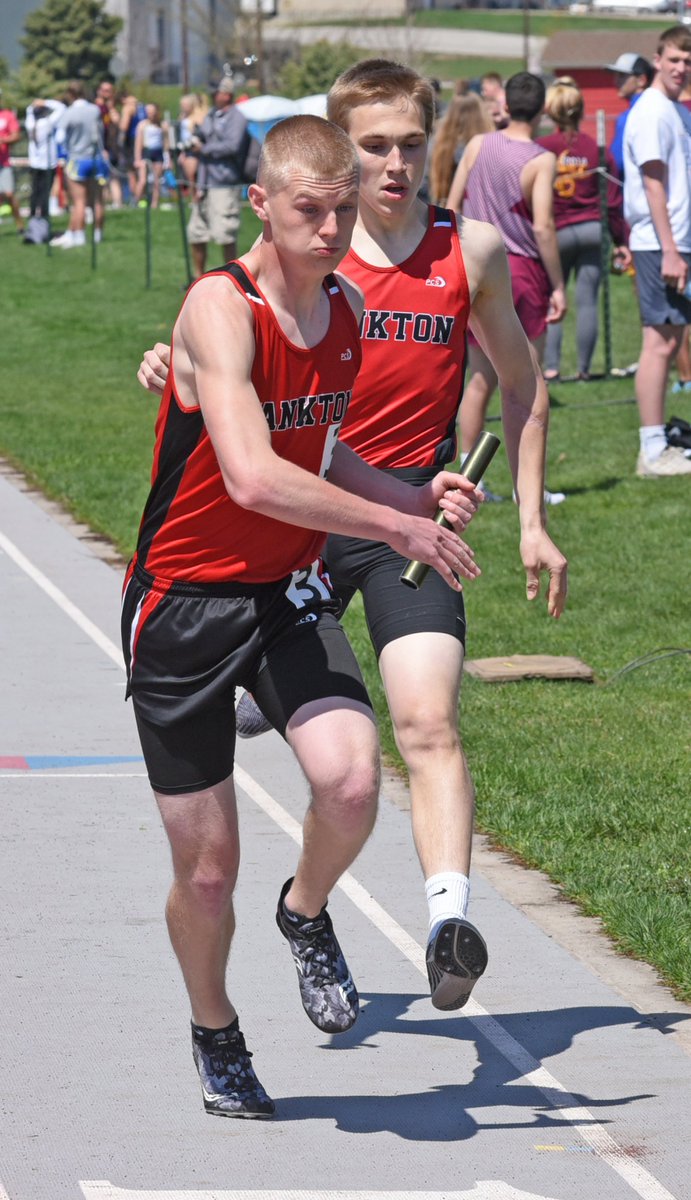 jhoeck's tweet photo. Few more photos from today's First Dakota Relays in Yankton. Big day from Parker's Karley Peters -- won the 100 and 200 and anchored the winning 400 relay https://t.co/eyujOEvLB6
