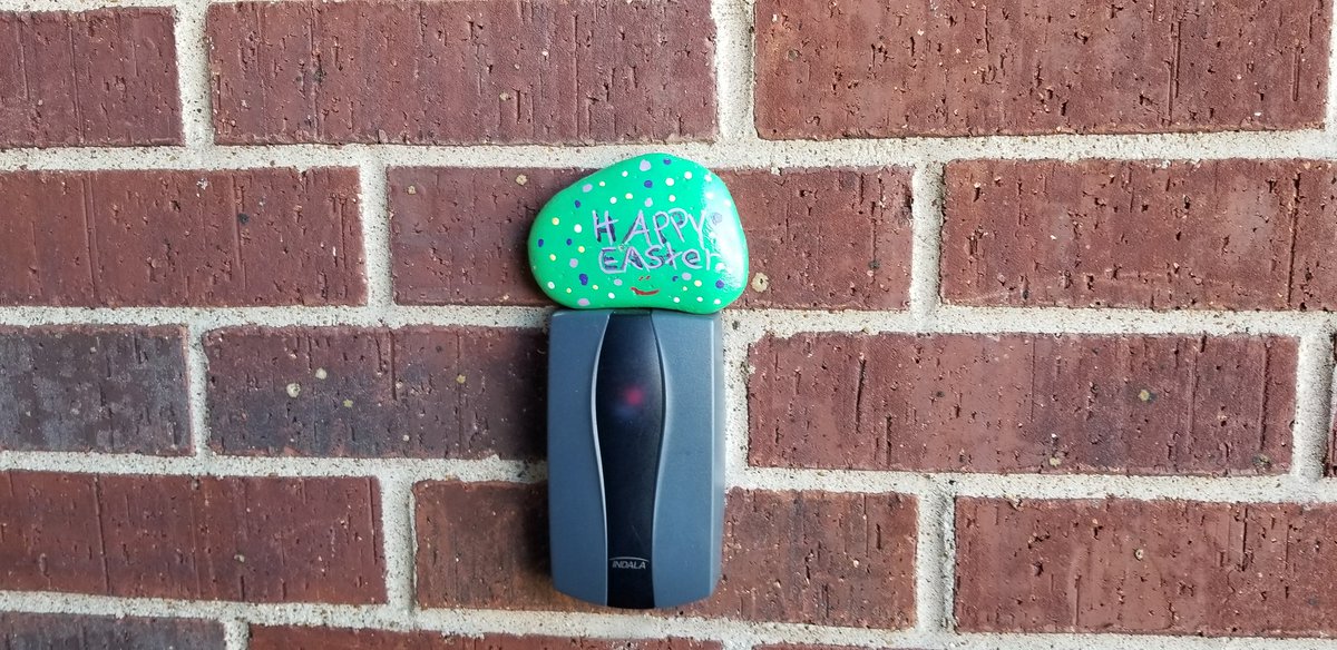 sarcher06466184's tweet photo. Taylor Elementary teachers were greeted by this cute kindness rock!
#Taylorshares
#kindnessrocks
#Burlesonrocks
#TaylorRocks https://t.co/wL1cwTziXy