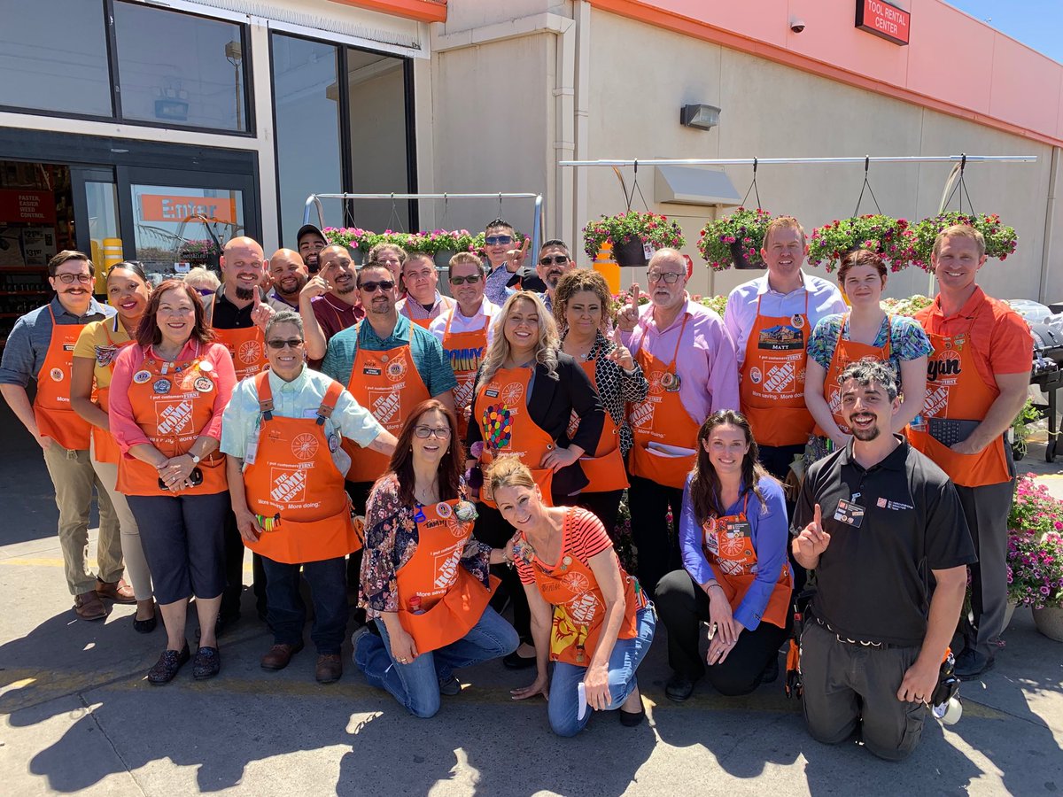 Outstanding walk with our Regional Team Donny and Carlos!  proud of my team 3501.⁦<a href="/DJJKsanchez/">Donny Sanchez</a>⁩ <a href="/MattCramer179/">m</a> #3501proud #d94rocks