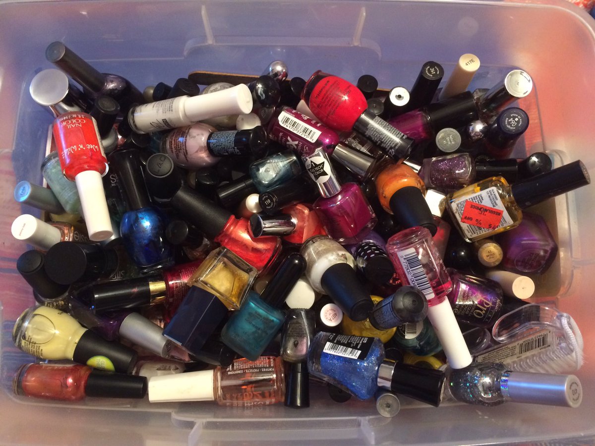 SimpleeSimple2's tweet image. Tinyurl.com/gigglesnails #nomorepolish #nomess #colorstreet