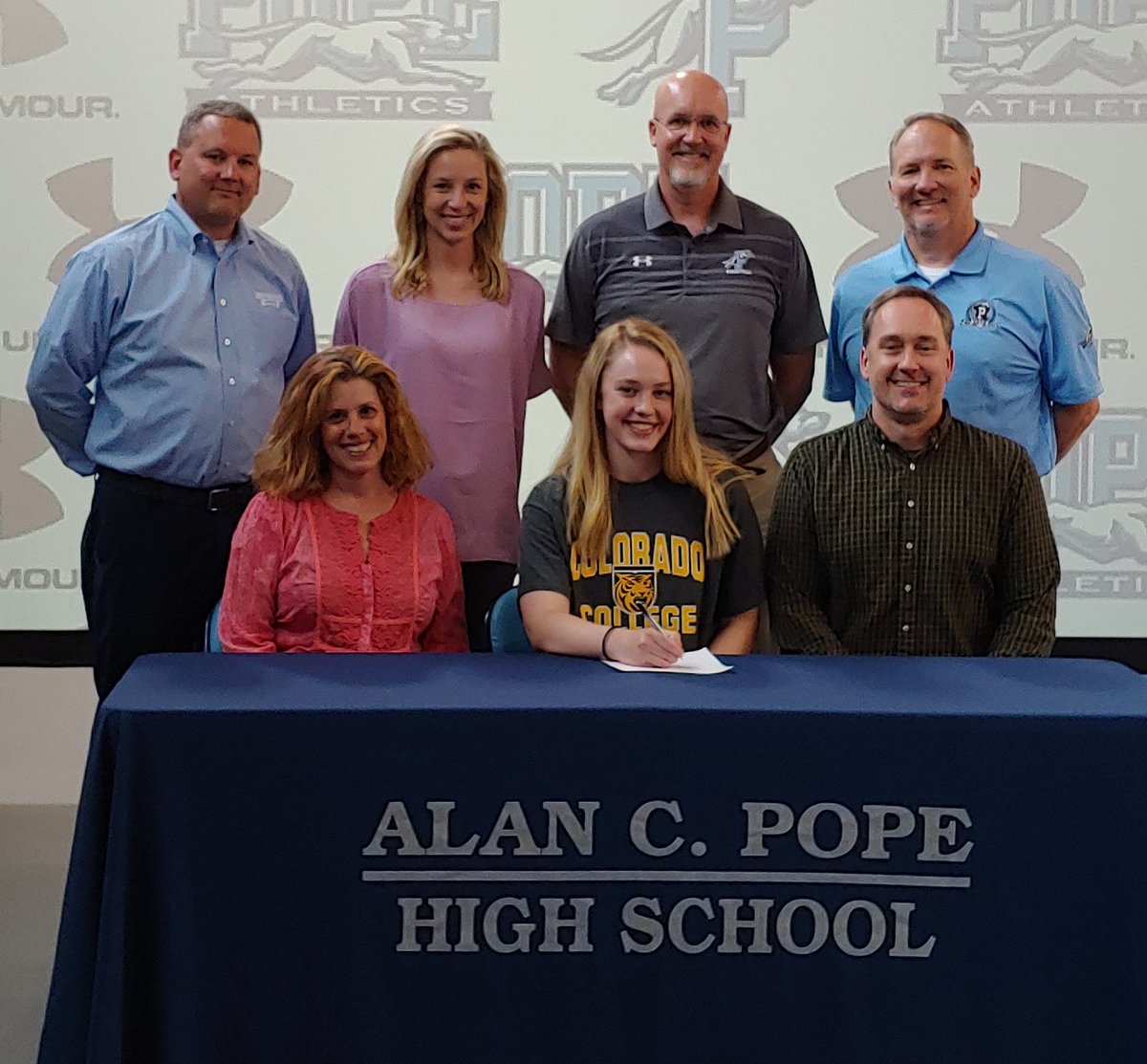 ladyhoundsbb's tweet photo. Congratulations @TaliaCloud for signing to play at Colorado College to play basketball. Proud of you @KyleSandy355 @mdjonline https://t.co/ISPgCfJ0SY