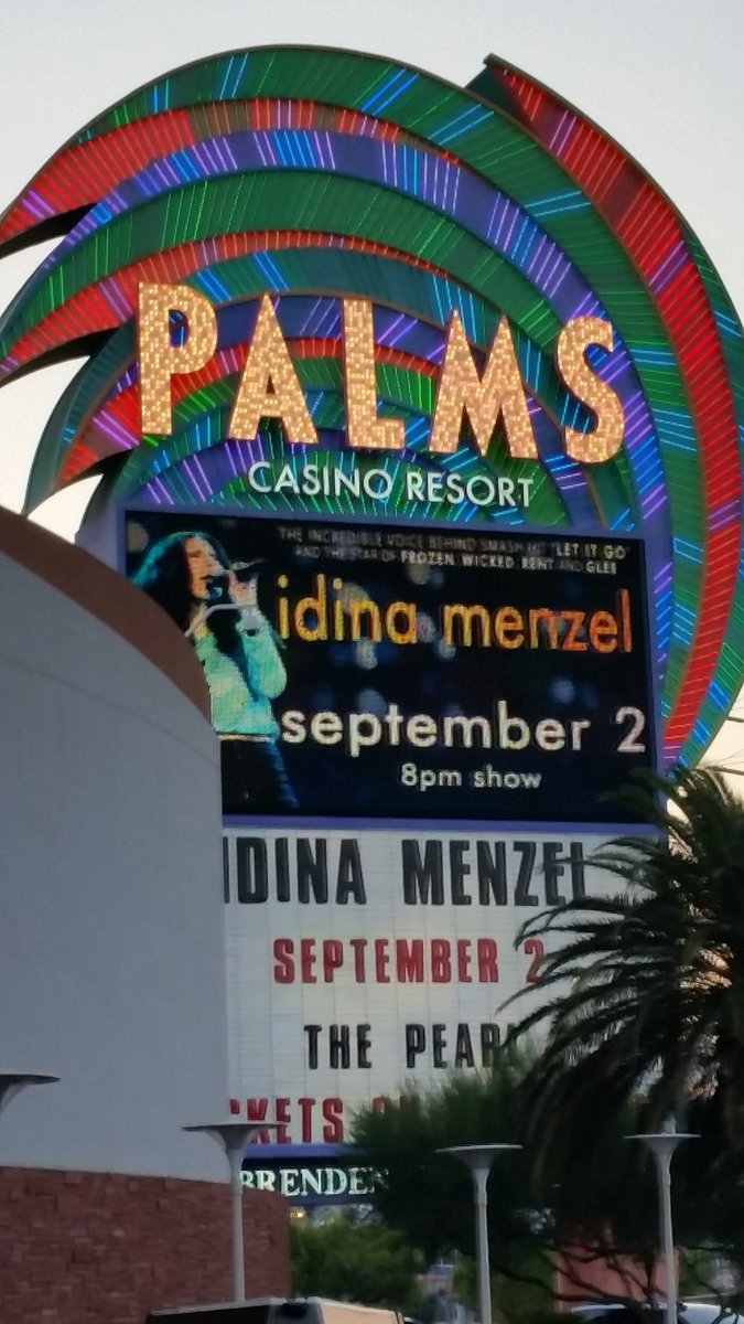 KFisch4's tweet photo. Had to pause for a moment at work just now to marvel at @idinamenzel singing #ImNotThatGirl to us in Las Vegas - and to relish the fact that it's right here, forever, in #IdinaLive πππ
September 2, 2017 - what a fabulous day!!! π
#OriginalGreenGirl π https://t.co/8sXBYt27ch