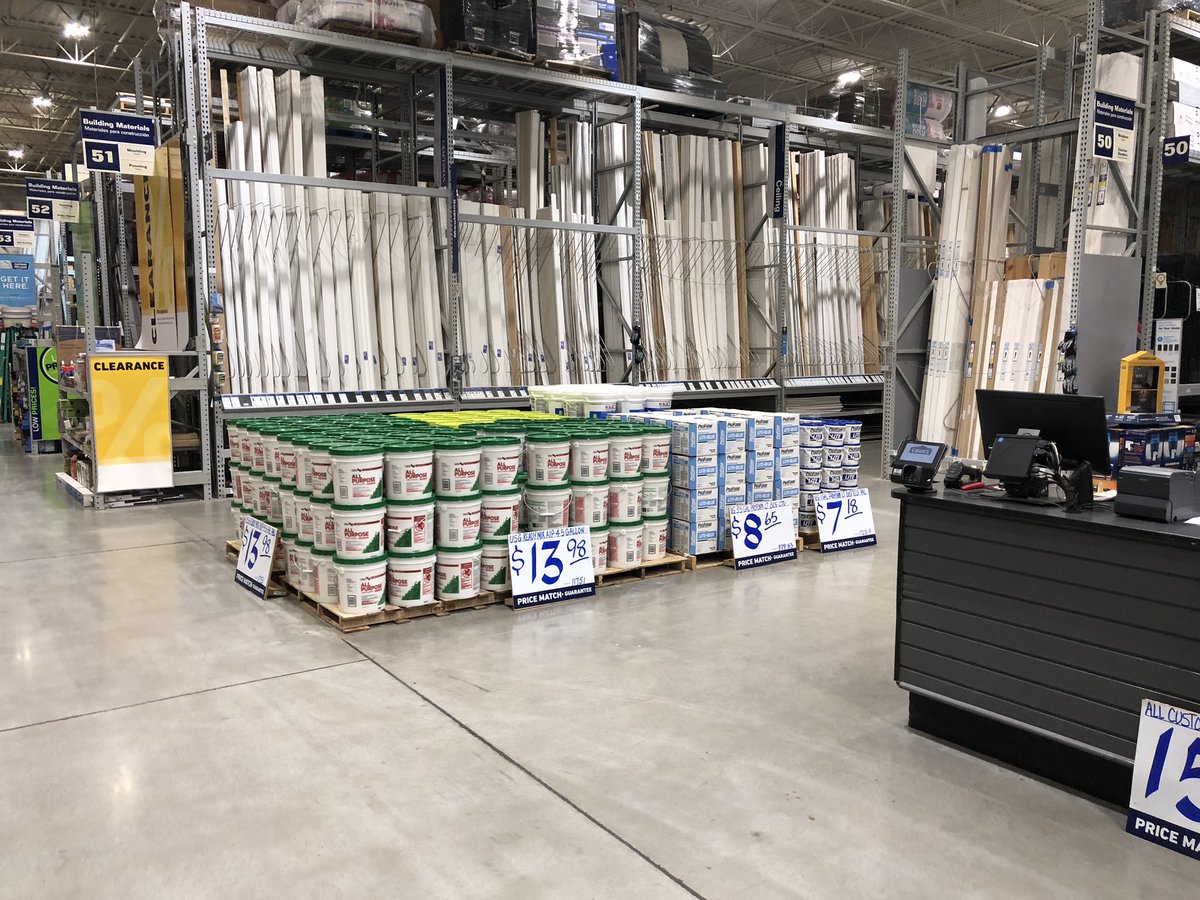 1280Market's tweet photo. Great visit in 579 today!!!  Thank you 579 team for all of your hard work!!! https://t.co/onmrLAOeIR