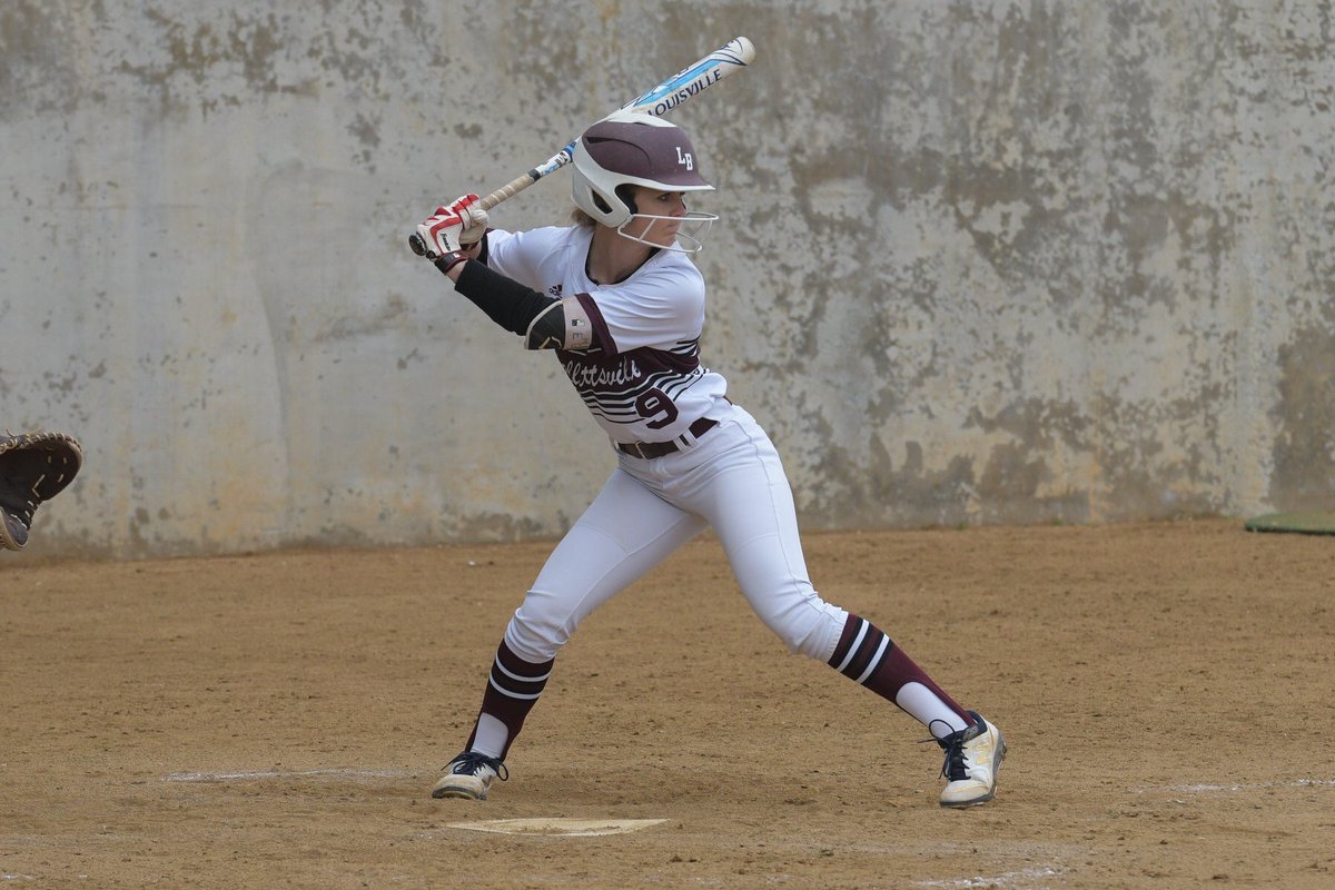 GrahmannMichael's tweet photo. Let the road begin! Round 1 Bi District playoff vs Luling tonight in Hallettsville at 6 pm! Winner advances! Let’s go LB! Time to shine! #LBFIGHT @Camille_Ruth15 @MeanGreenSB @BearkatsSB @FloSoftball https://t.co/vkGH5u9Pn7