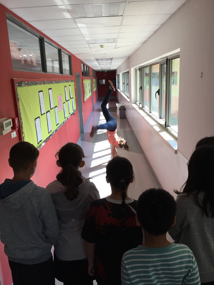 MissFMitchell's tweet photo. Yesterday the G4 #ELLS @I_S_Tianjin came across some new #vocabulary while we were reading: ‘skipping’ and ‘cartwheels’! Well, they say that the best way to learn new words is in a real life context! #ThisLearningLife #ististhebest #ELA https://t.co/lwtzoyEIsQ