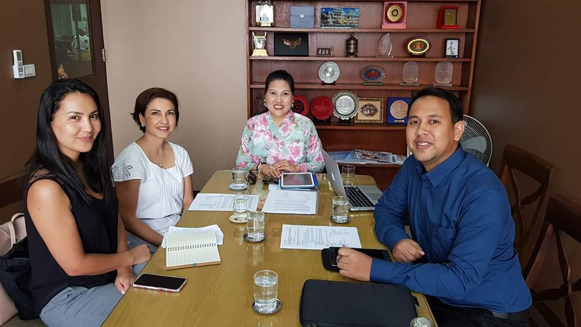 tulpin's tweet photo. SideKick excited to discuss potential partnerships and campaign opportunities with @unwomenasia and @ASEAN at Chula today on potential cross-border campaigns around migrant women workers and violence against women in the workplace! #Orangeday https://t.co/pZcEinlphg