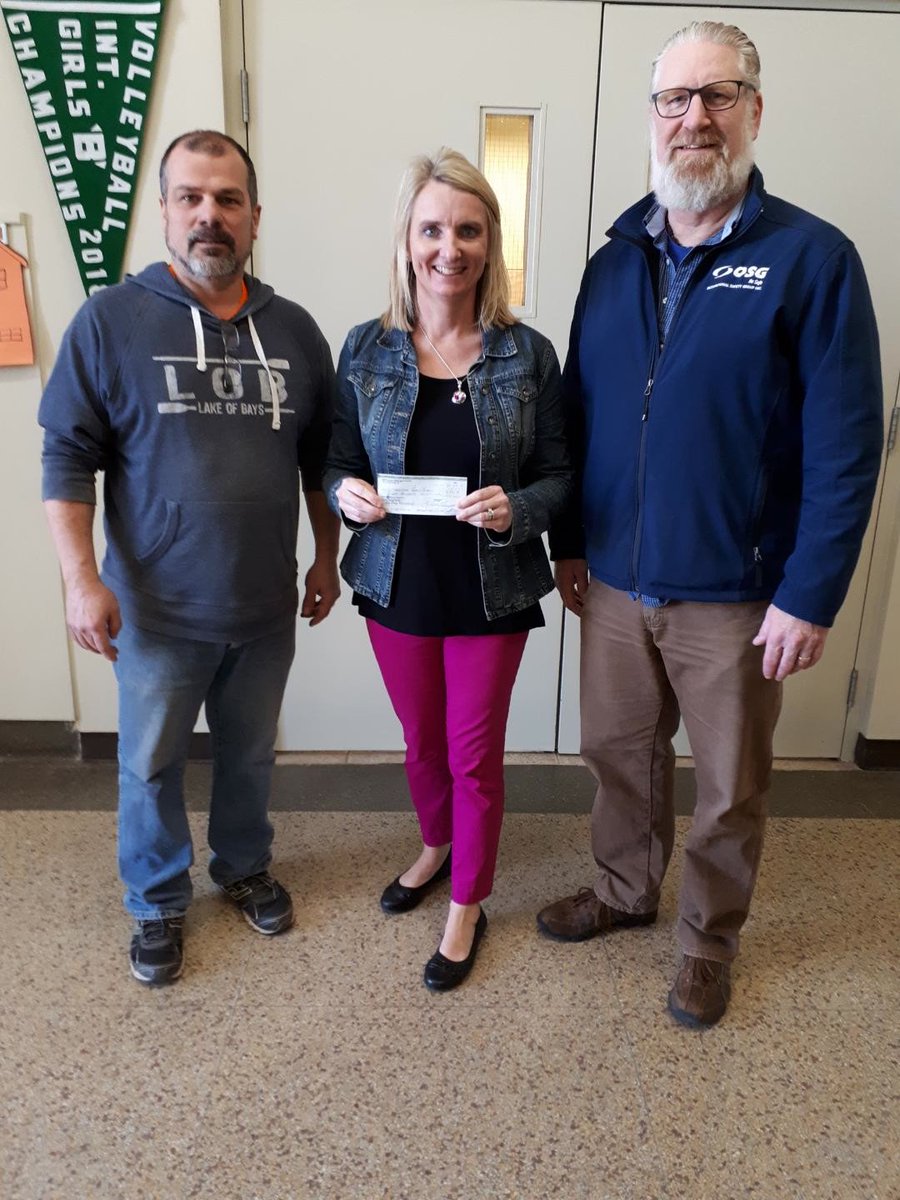 Thank you to the Norfolk Oldtimers Men's Hockey Team for another generous donation to Langton Public School!