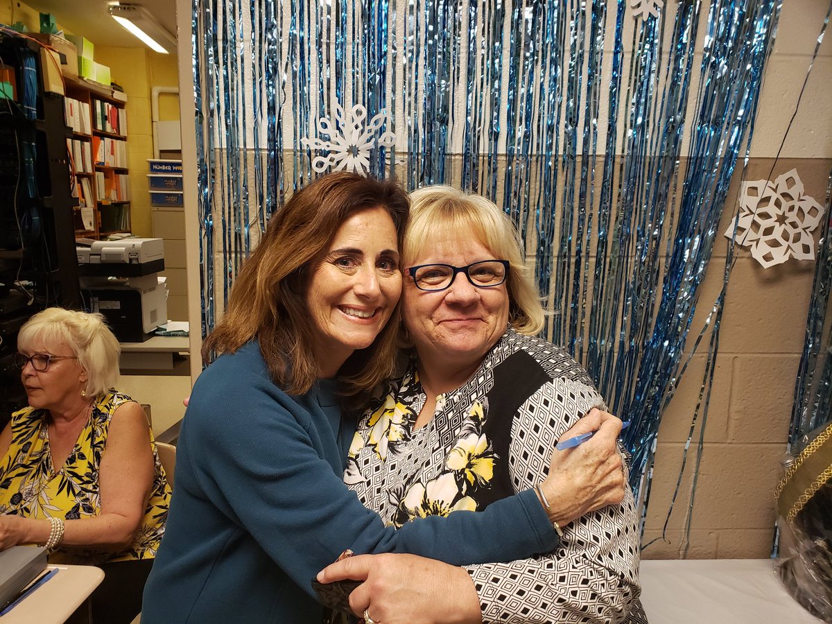 CSLCPrincipal's tweet image. Susie Prin, Principal of Maryvale ES visits CSLC ... Just a few more months.... until we are co-located together 😁