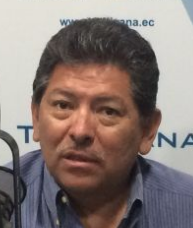 nomoneynoplay's tweet photo. DIVIDE Y REINARÁS! SÍ O NO SANTIAGO JARAMILLO? ESA ES LA CONSIGNA DE MARCOS VIVANCO DE MEDIOS @PublicosEC . ESO ES LO QUE FUISTE A HACER EN @superk800radio AHORA CON LA GENTE DIVIDIDA YA PODRÁS HACER CREER QUE LA CULPA FUE DE ELLOS CUANDO LLEGUE EL 15 DE MAYO Y NO LES PAGUEN!!! https://t.co/ylhXPUUHBF