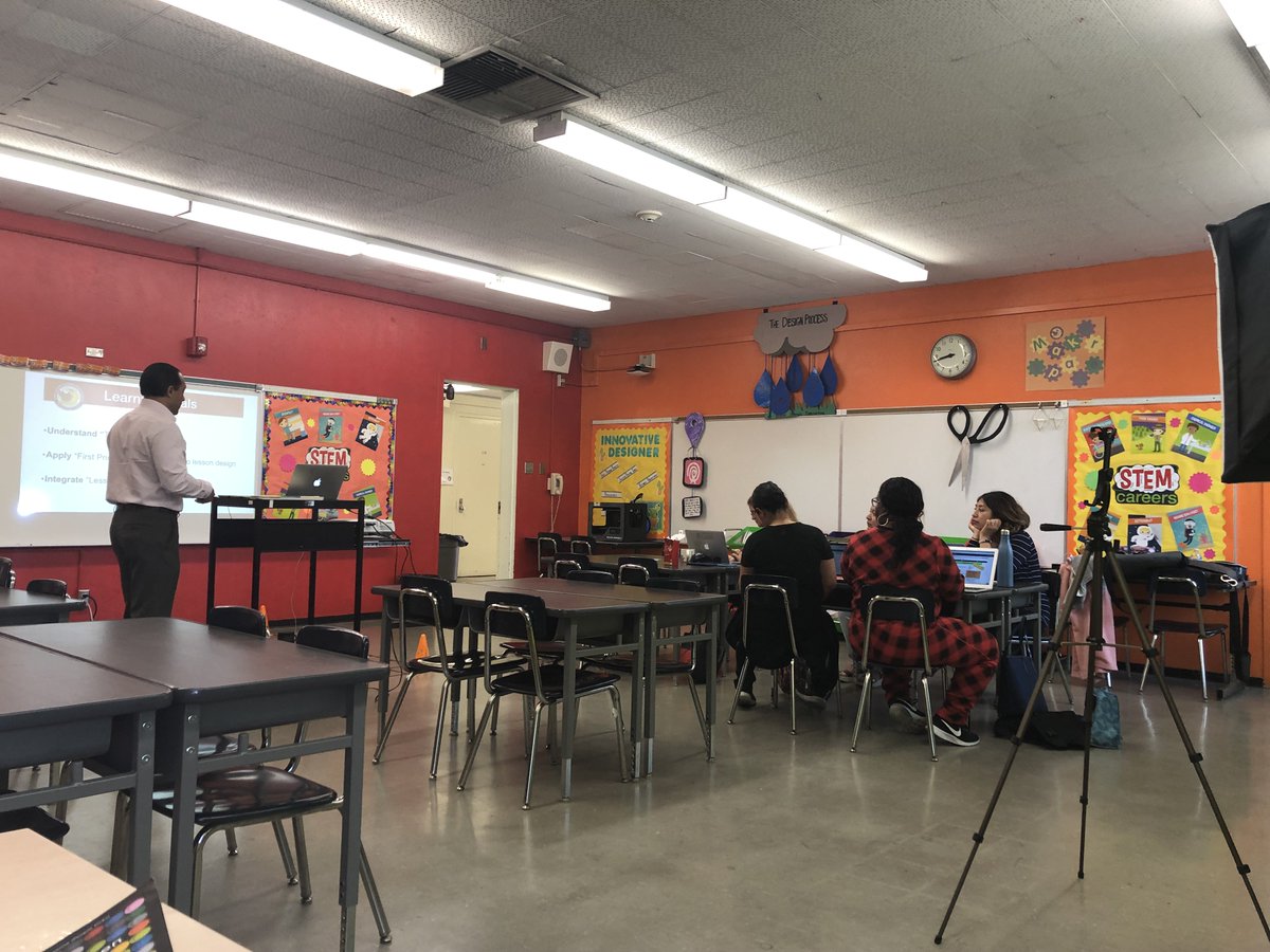 ItfShannon's tweet photo. We are proud to be supporting teachers in their Grade Level Lesson Study Cycles, focusing on #technology #integration!

@24thElementary @AustinLASchools @LASchools @lausd_ldc @DrGeorgeMcKenna https://t.co/PRqTNqx2bA