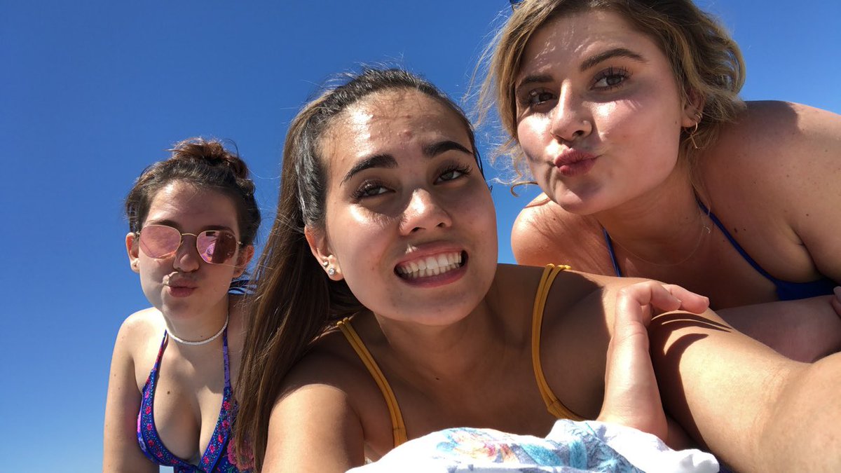 shore_pc's tweet photo. ROSEMARY HARLOW 
 
Age: 19 
Height: 5’3

Strengths: 
-virgin 
-serving looks &amp; pizza

Weaknesses: 
-her juul
-older men 
-getting caught by the cops https://t.co/GLHh6nYIri