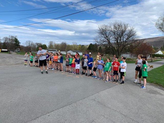 Final day of training for #stj5k 34 young ones ready to tear up the course. ⁦<a href="/NaplesCSD/">Naples CSD</a>⁩ ⁦<a href="/NaplesAthletics/">Naples Athletics</a>⁩ #soccerplayersintraining