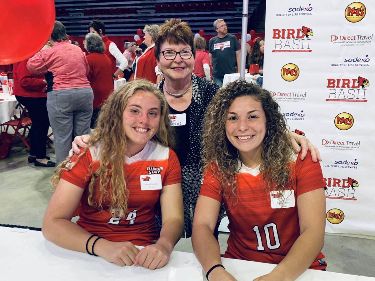 Redbird_Soccer's tweet photo. Thank you to all who came out to Bird Bash, an event benefiting women’s athletics scholarships! ❤️

#REDBIRDsoccer // #BirdBash https://t.co/YGtdsTeSDW