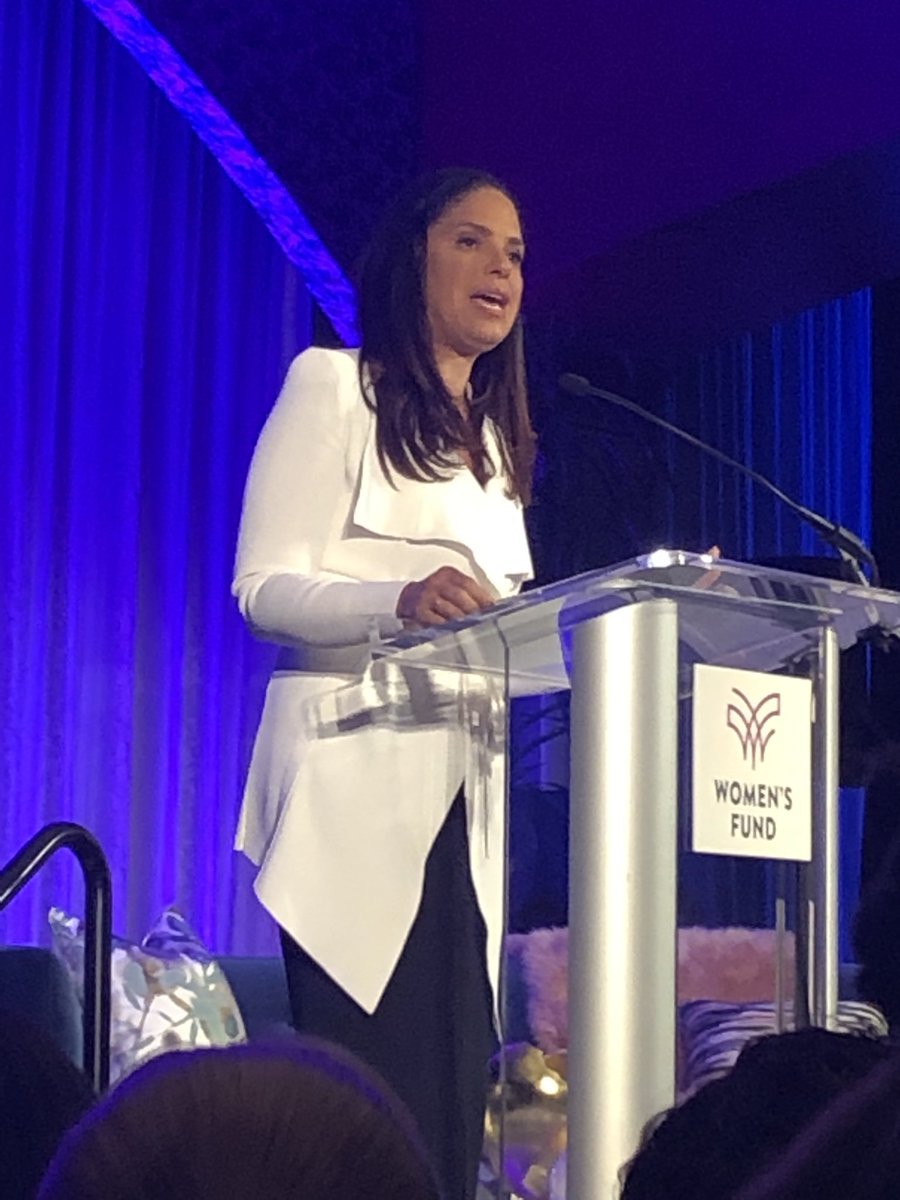 Meredith Delaney tweet media