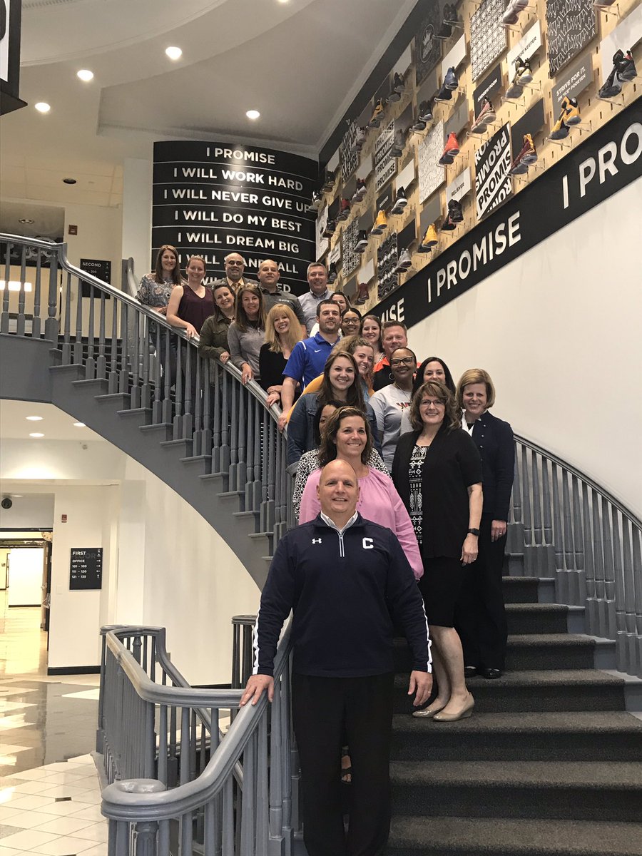 deemartindale's tweet image. Congratulations To #OSLN  2019 class of Innovative Leaders! #STEM  #PBL #INSPIRE