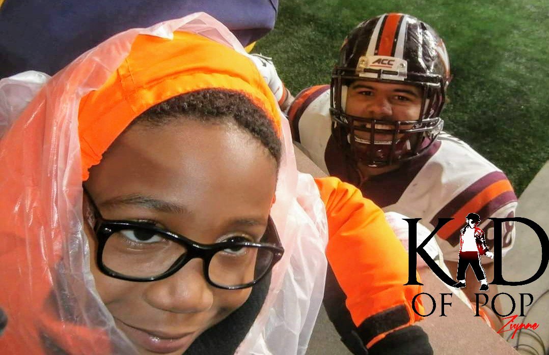 KidofPop's tweet photo. Best wishes to my cousin @RickGoGetEmWalk in the 2019 @NFLDraft What God has for you is for you! @NFL you're getting a great player an awesome individual!
#NFLDraft #RickyWalker #KidofPop https://t.co/rnYJv3SqsI