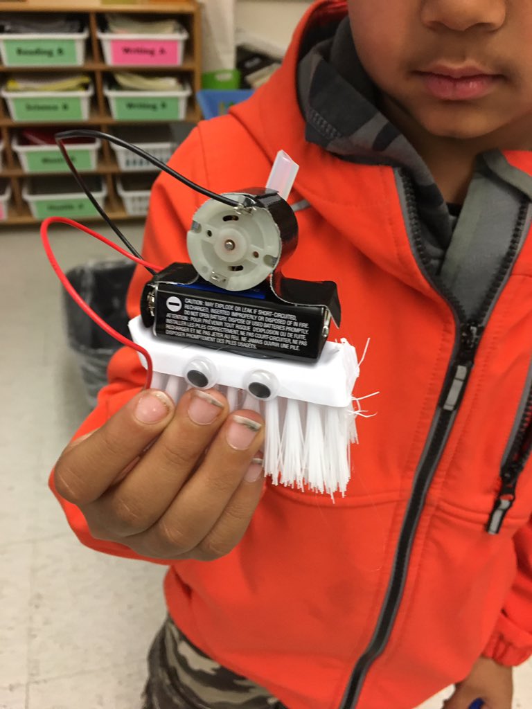 MmeCArt's tweet photo. Make your own molecule! Try out the trajectory of your marshmallow catapult, watch your vibra-bot dance and use your pneumatic crusher! STEM night!!-What a night! https://t.co/h6lxOJb9ow