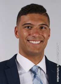 MercyhurstFB's tweet photo. With their 12th Picks in the 2019 Green & White Spring Game Draft.....
The GREEN TEAM selects: LB-Joe Scro
The WHITE TEAM selects: LB-Brad Burrows
#LsUpAnchorDown #SpringGame2k19 https://t.co/miDgVDsOr8