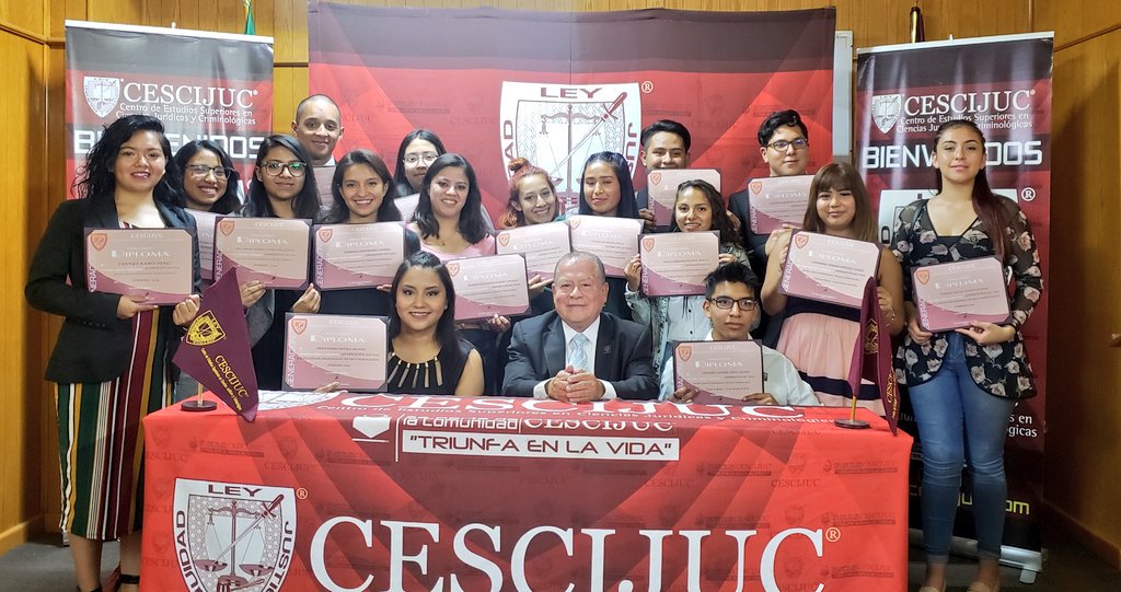 CDMXOR's tweet photo. Acompañé al presidente de la Fundación #CESCIJUC Don Teófilo  Benitez Arrona y al Director General Ing @tonoams en la entrega de diplomas a alumnos egresados de Bachillerato Técnico Jurídico y Criminalista de esta Casa de Estudios @CESCIJUCoficial #OrgulloCescijuc https://t.co/x6N8BHO1RD