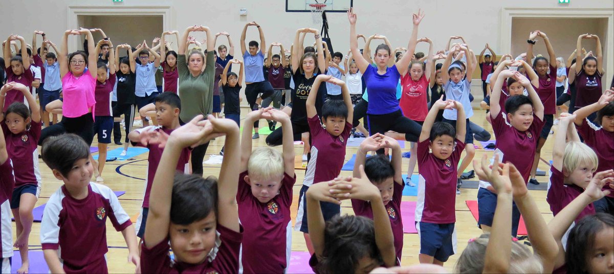 berkeleybkk's tweet photo. Here are a few photos from our successful all school yoga session in the gym. Wellness Week culminates today with the Wellness Week Market 2:30 to 4:30. There will be live music, 25 booths offering their wares of incredibly delicious and healthy food options, life style products. https://t.co/nnEznFRblu