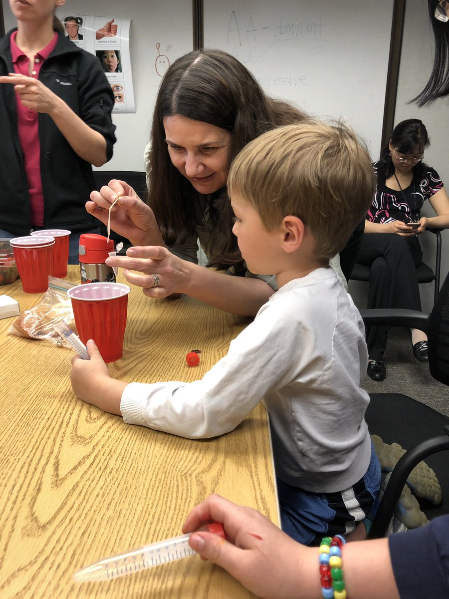 gretchenbenson's tweet image. Thank you for an amazing afternoon with the @NCIEpiTraining guardians of the genome! #TYCTWD