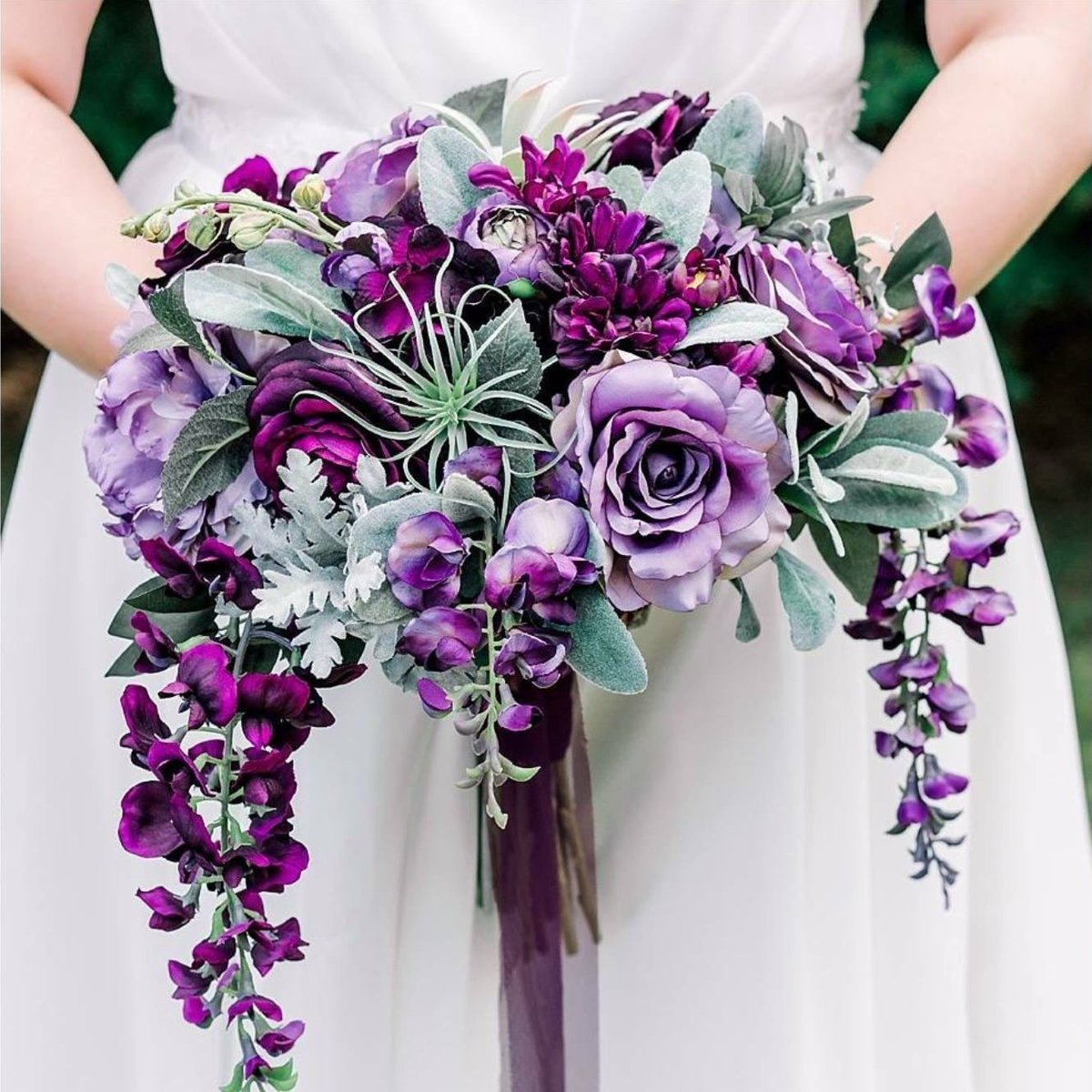_Ruffledroses's tweet photo. @CherylBurke @InsideWeddings @TheRomonaKeveza Do you have your #bouquet yet to go with your dress? What style or theme are you going with? With have you covered here @_Ruffledroses https://t.co/l5yqKpjIkD