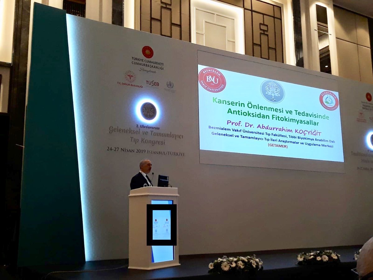 Prof. Dr Abdurrahim Kocyigit hocamiz GETAT 2019’ da “Kanserin Önlenmesi ve Tedavisinde Antioksidan Fitokimyasallar”  adlı seminerini gerçekleştirdi. Kanıta dayalı tedaviye vurgu yapan hocamıza bu güzel sunum için teşekkür ederiz. #getat2019 #ISTKA