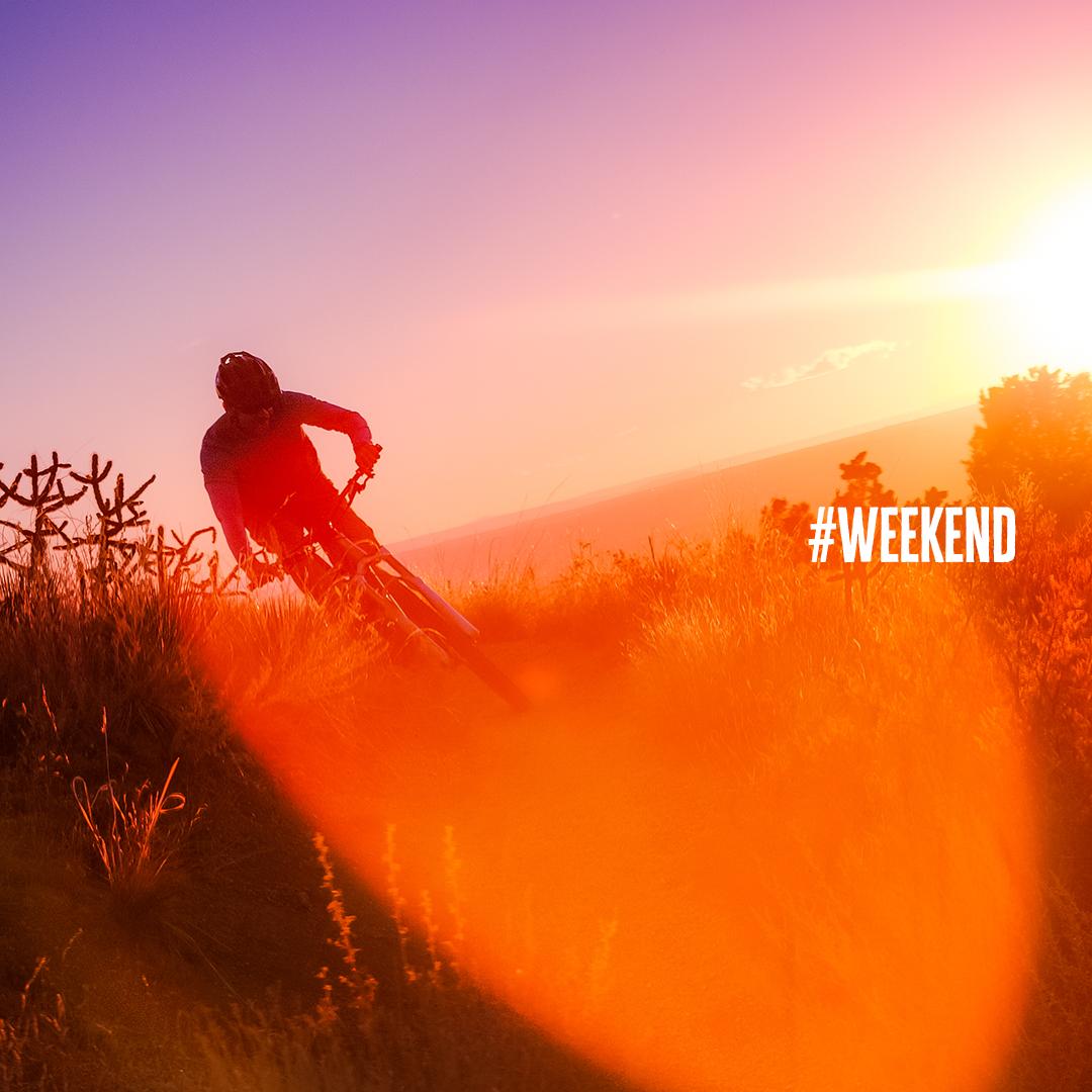 Chasing the sun ☀️this #weekend? Make sure you get out and #ride! 🚴 

#smoovelube
#Mountainbike #mtblife #ridemtb
