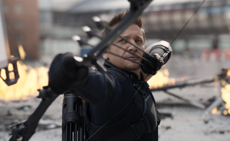 zornitsaxx's tweet photo. รู้สึกดีใจเวลาที่ได้รู้ว่ามีคนรักมี่มากขึ้นกว่าเดิม เพราะ Jeremy Renner เป็นนักแสดงที่สมควรได้รักความรักจากแฟน ๆ มากที่สุดอีกคน บท Hawkeye เหมือนเกิดมาเพื่อเขายังจำคำวิจารณ์ที่เคยปรามาสว่าพี่ก็เป็นแค่ฮีโร่ตัวประกอบ แต่ตอนนี้พี่พิสูจน์ให้เห็นแล้วนะว่า พี่คือ A6 ที่สำคัญไม่แพ้ใคร https://t.co/iIYmDlLFzp