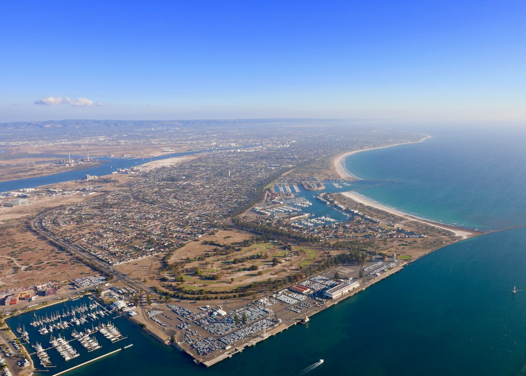 AdelAerialVideo's tweet photo. The actual Port. From Port Adelaide. :-)
#adelaerialvideo #drone #dji #australia #adelaide #adelaideloves #adelaidephotographer #freelancer #video #production #photography #greatoutdoors #outside #drones #sagreat #saphotogapher #adelaide #gonedroning #videoproducer https://t.co/8gNZf0kcvA