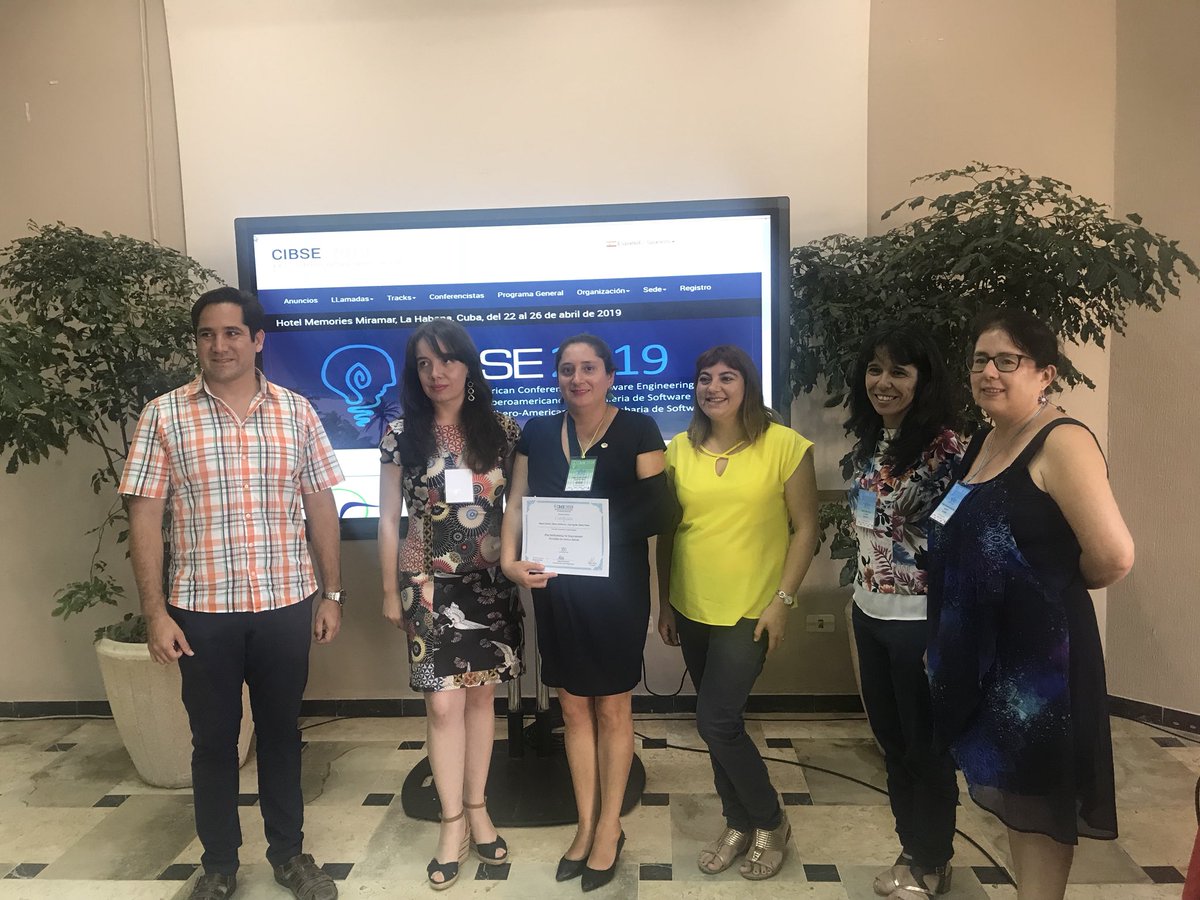 mayritasCT's tweet photo. Cibse2019. Ecuador presente Escuela Politécnica Nacional.  @EPNEcuador y Universidad de Cuenca https://t.co/GoxAfQpWVD