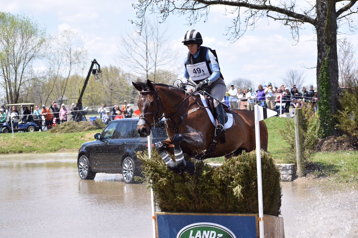 CVF_LeatherCare's tweet photo. Reminiscing about last years Kentucky Three Day Event 🐎❤️ #tbt #lrk3de #kentuckythreedayevent #ClearlyCleanAndConditioned #ClearViewFarmLeatherCare #ClearViewEquestrianCenter #scented #leathercare #equestrian #tack #eventing #dressage #showjumping https://t.co/zxTcFynOHl
