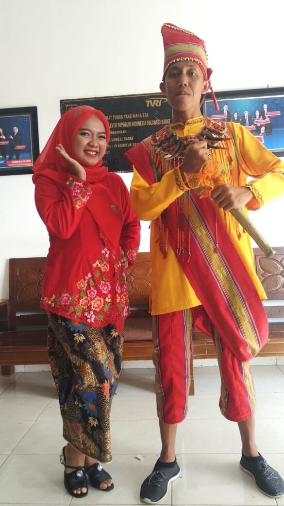 IllankMadiolo's tweet image. Kamu aman bersamaku wahaiiii.. kartini
#funfridaychallenge #MediaPemersatuBangsa #MediaSipakalabbi #sulbarkeren
@tvrisulbar @TVRINasional @BarnoTiar @fadhila_ewuland