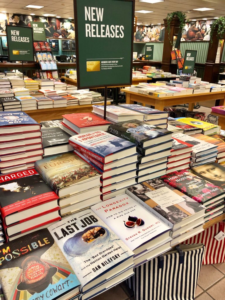 Spotted Park Slope Brooklyn Barnes Noble Stalk Releases Fresh