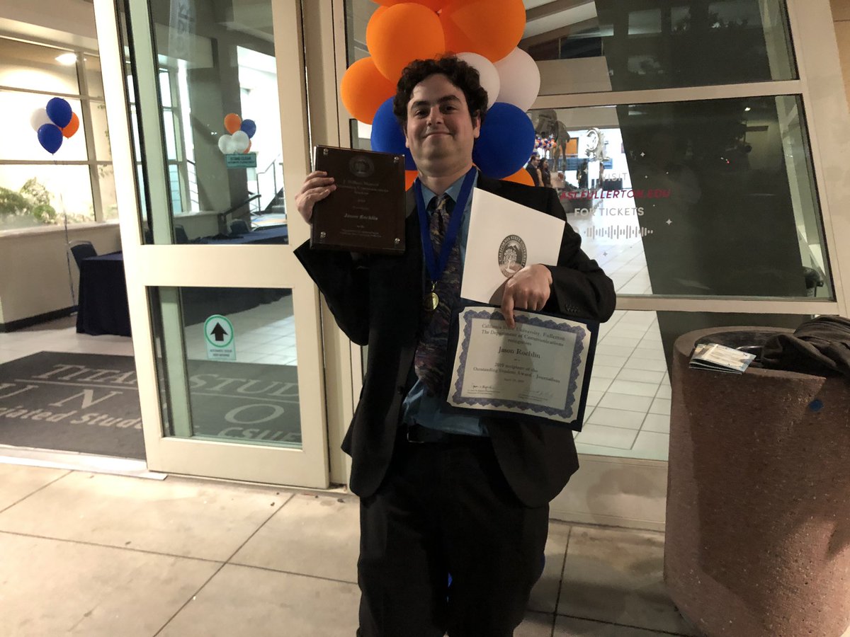 jdrochlin's tweet photo. And that’s a wrap, four more accolades under the belt before I’m out of here! But of course, I couldn’t have done it without wonderful @commCSUF faculty mentors like @jasonmshepard and @WRBaranger! #CommOnOver2019 https://t.co/BA4acxD4Vf