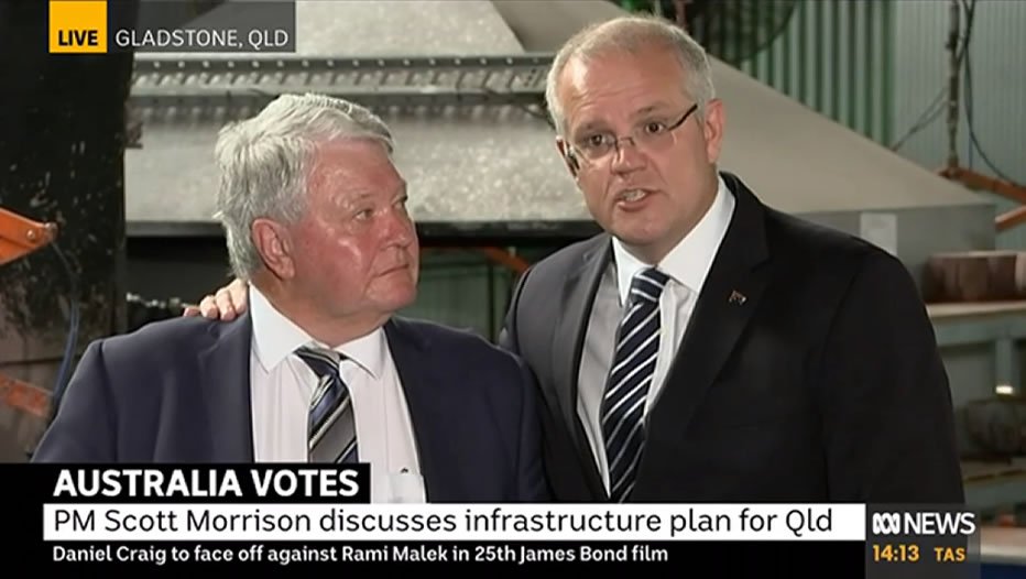 Qldaah's tweet photo. Oh, no. On a margin of 1%, Qld LNP MP for Flynn Ken O'Dowd has received the #HugOfDoom from Scott Morrison. #FlynnVotes #ausvotes #qldpol https://t.co/313t7I34Zz